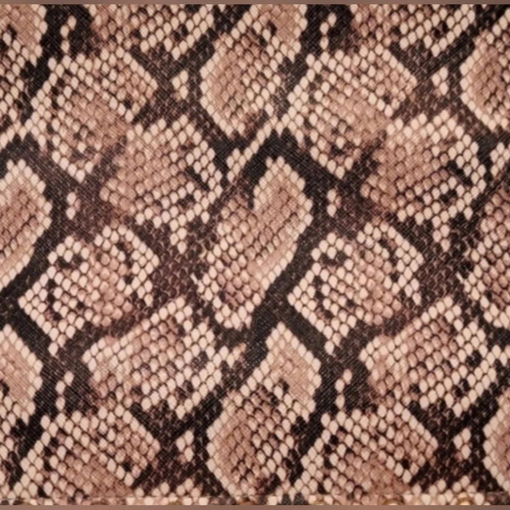 White House Black Market Snake-Print Clutch in Beige and Black - Picture 3 of 4